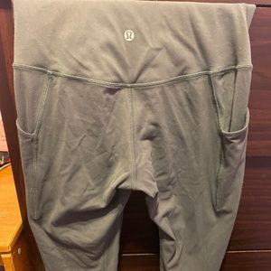Lululemon leggings